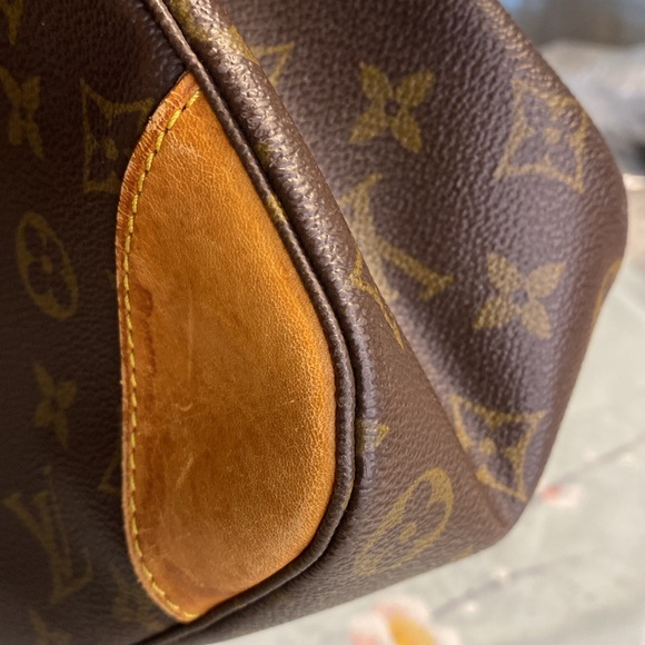 Louis Vuitton Monogram Boulogne Zip Hobo Bag - Picture 5 of 11